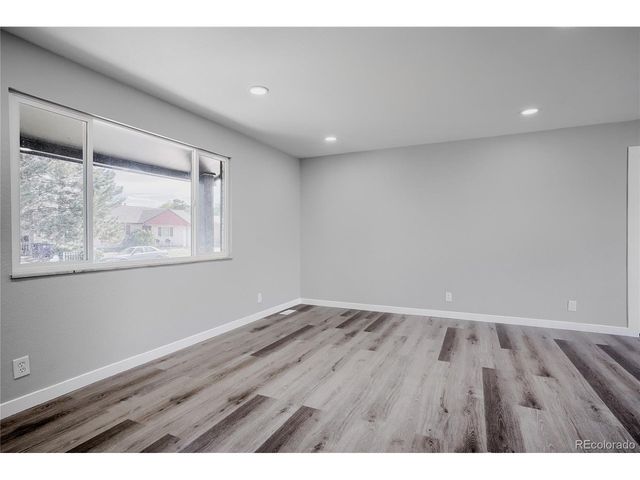 15121 E 55th Ave, Denver, CO 80239