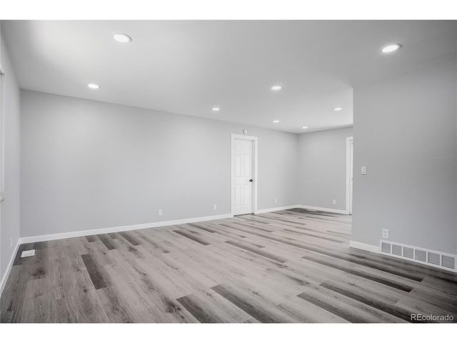 15121 E 55th Ave, Denver, CO 80239
