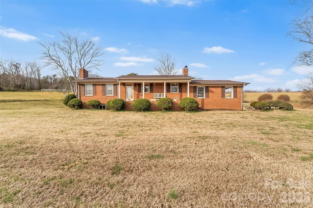 3490 Church Road, Taylorsville, NC 28681
