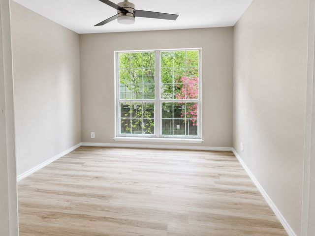 4303 Buena Vista Street 202, Dallas, TX 75205