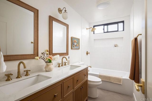 1860 Valencia Avenue, Carlsbad, CA 92008