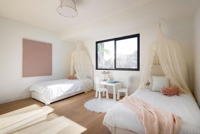 1860 Valencia Avenue, Carlsbad, CA 92008