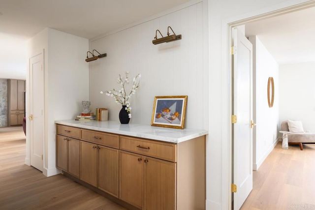 1860 Valencia Avenue, Carlsbad, CA 92008