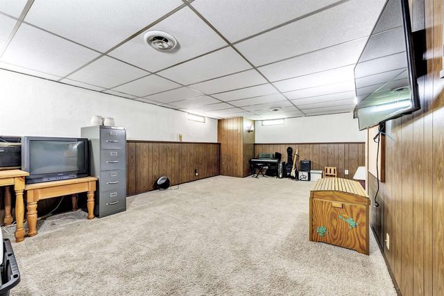 650 MEMORY AVENUE, Green Bay, WI 54301