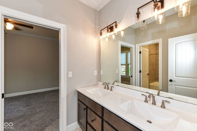 14746 Autumn View Way, Fishers, IN 46037