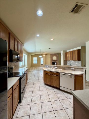 601 Timothy John DR, Pflugerville, TX 78660