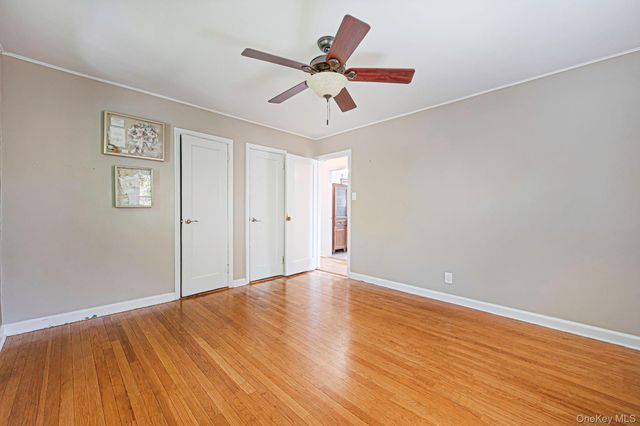 6 Lake Avenue, Merrick, NY 11566