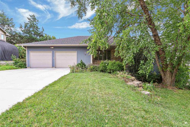 3605 Monarch Circle, Manhattan, KS 66503