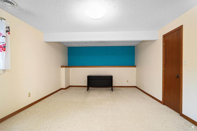 3605 Monarch Circle, Manhattan, KS 66503