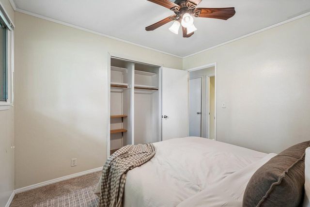 1633 Aldoro DRIVE, Waukesha, WI 53188