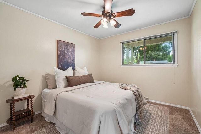 1633 Aldoro DRIVE, Waukesha, WI 53188