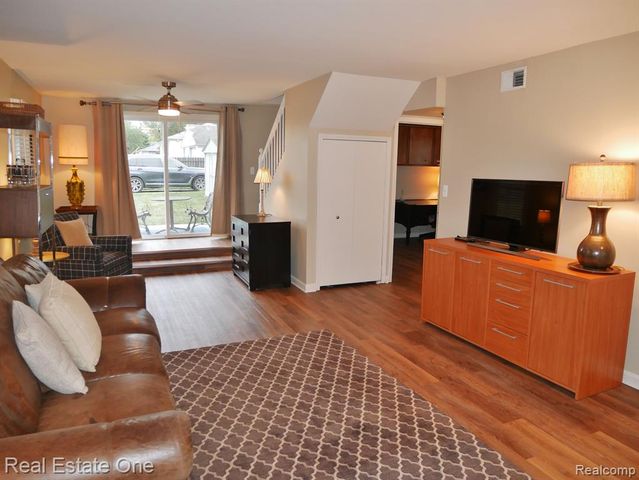 2298 Browning Street, Ferndale, MI 48220