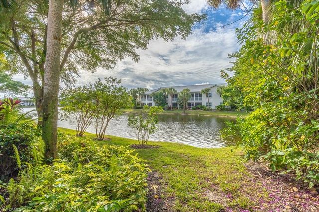 4501 Cardinal Cove LN, Naples, FL 34114