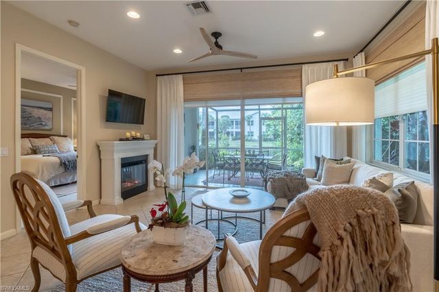 4501 Cardinal Cove LN, Naples, FL 34114