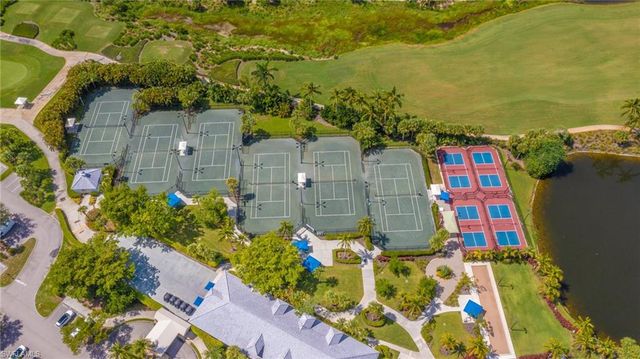 4501 Cardinal Cove LN, Naples, FL 34114