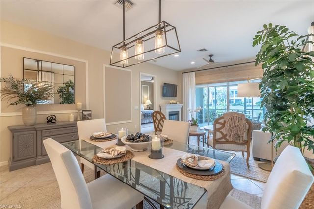 4501 Cardinal Cove LN, Naples, FL 34114