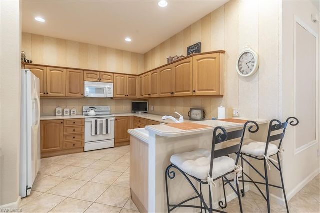 4501 Cardinal Cove LN, Naples, FL 34114