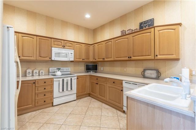 4501 Cardinal Cove LN, Naples, FL 34114