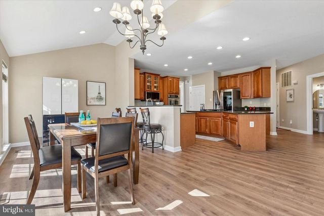 135 EQUESTRIAN CT, Perkasie, PA 18944