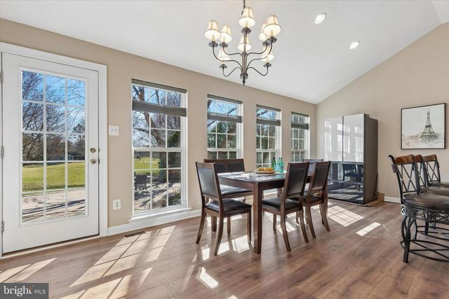 135 EQUESTRIAN CT, Perkasie, PA 18944