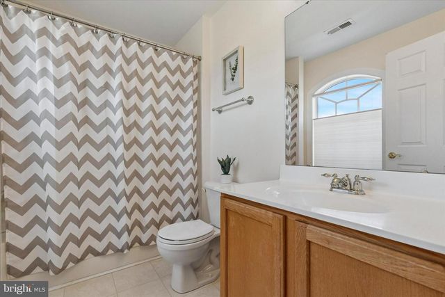 135 EQUESTRIAN CT, Perkasie, PA 18944