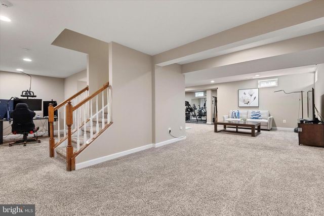 135 EQUESTRIAN CT, Perkasie, PA 18944