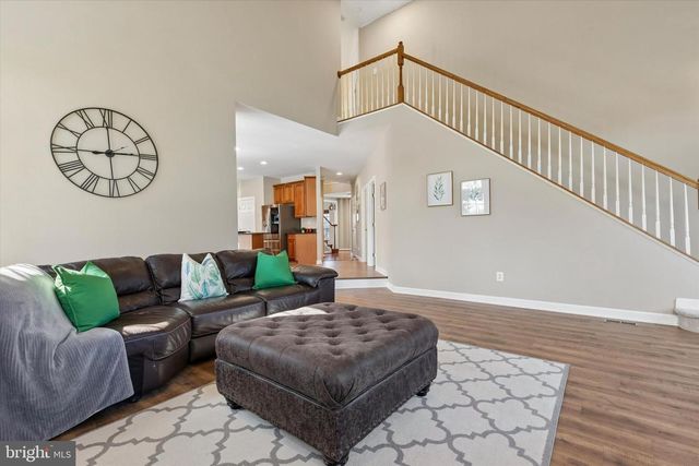 135 EQUESTRIAN CT, Perkasie, PA 18944