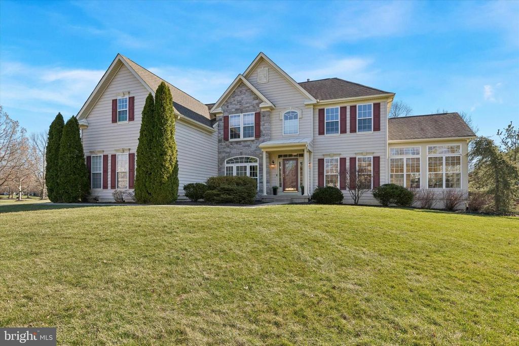 135 EQUESTRIAN CT, Perkasie, PA 18944