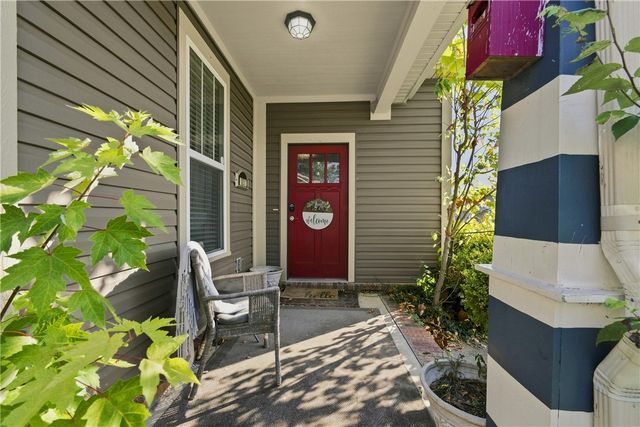 1140 S Oxbow Way, Fayetteville, AR 72704