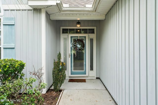 7139 Bonaventure Street SW, Ocean Isle Beach, NC 28469