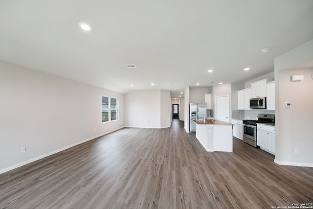 31948 NATIVE SUN RD, Bulverde, TX 78163