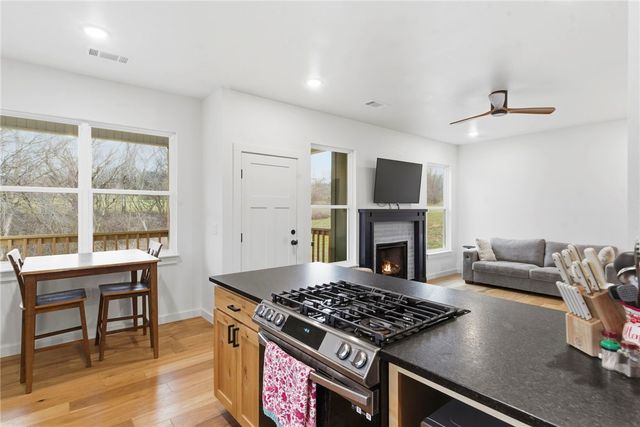 13614 Greasy Valley Road, Prairie Grove, AR 72753