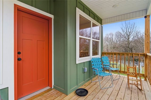 13614 Greasy Valley Road, Prairie Grove, AR 72753