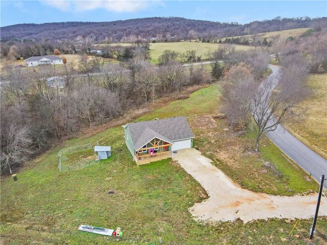 13614 Greasy Valley Road, Prairie Grove, AR 72753