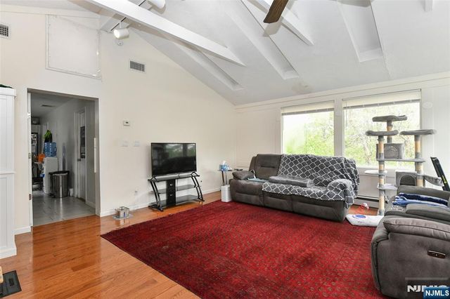 223 Canterbury Avenue, North Arlington, NJ 07031