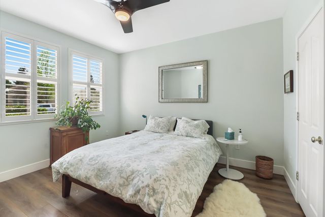 220 N Mill Valley Cir, Sacramento, CA 95835