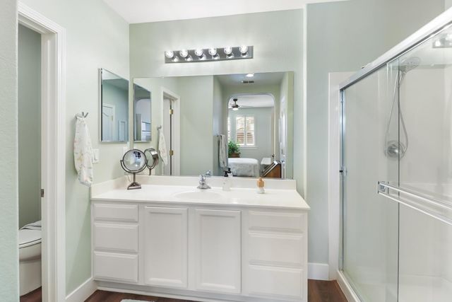 220 N Mill Valley Cir, Sacramento, CA 95835