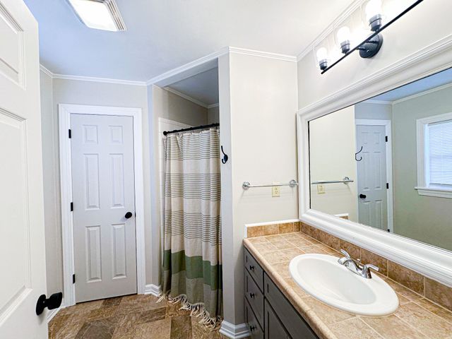 1610 Cairo Rd, Gallatin, TN 37066