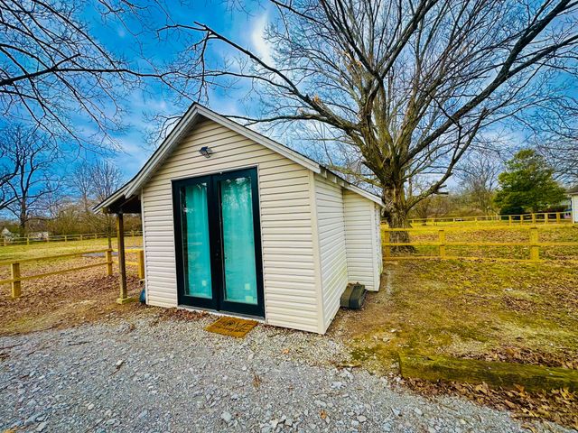 1610 Cairo Rd, Gallatin, TN 37066