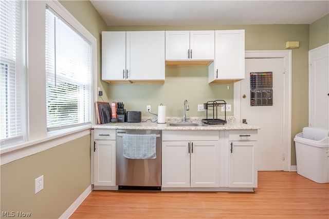 1368 Marlowe Avenue, Lakewood, OH 44107