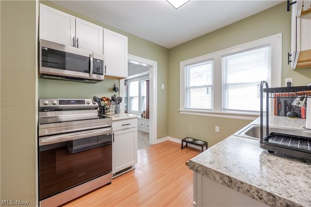 1368 Marlowe Avenue, Lakewood, OH 44107