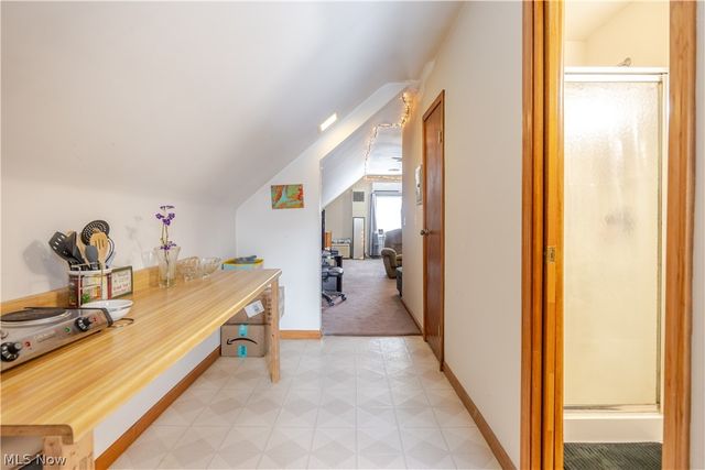 1368 Marlowe Avenue, Lakewood, OH 44107