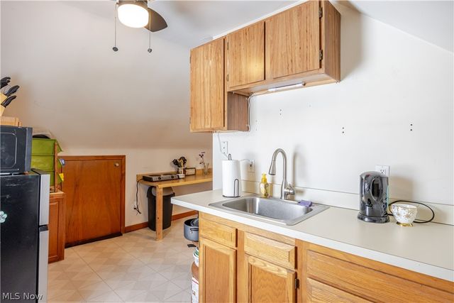 1368 Marlowe Avenue, Lakewood, OH 44107