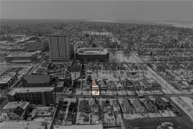 1368 Marlowe Avenue, Lakewood, OH 44107