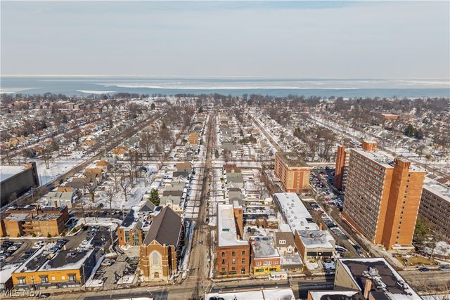 1368 Marlowe Avenue, Lakewood, OH 44107