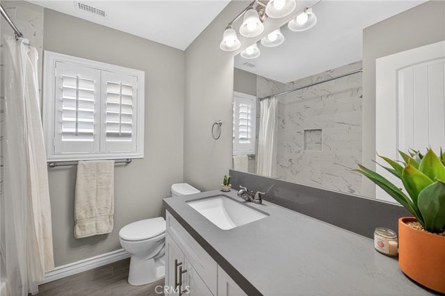 5722 Waring Road, San Diego, CA 92120