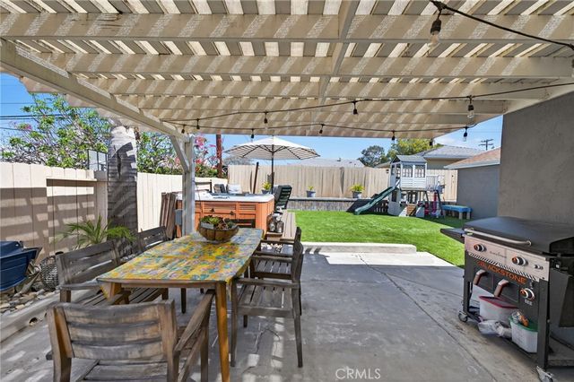 5722 Waring Road, San Diego, CA 92120