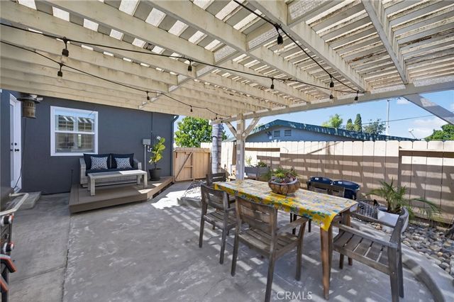 5722 Waring Road, San Diego, CA 92120