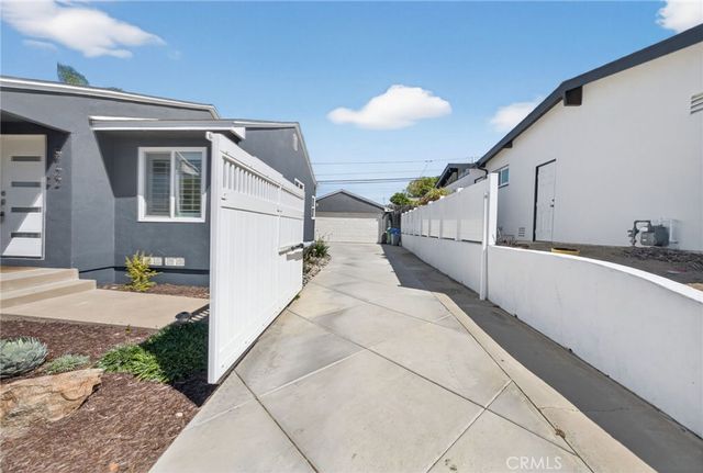 5722 Waring Road, San Diego, CA 92120