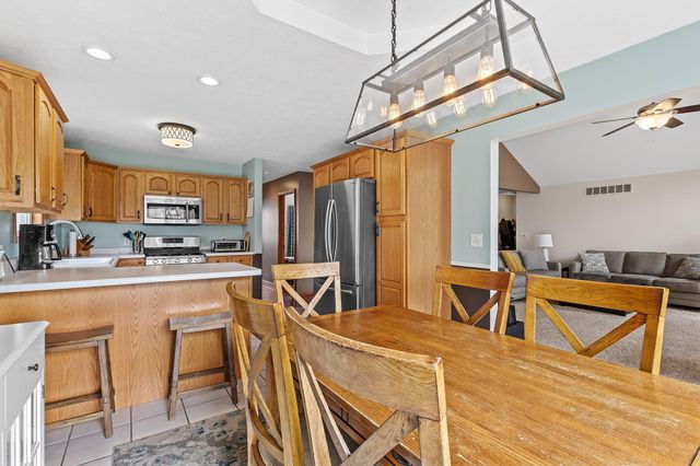 308 E Ross Avenue, Kouts, IN 46347